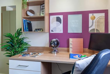 1 bed flat, 110 High Street, City Centre, Bangor, LL571NZ - Image 1